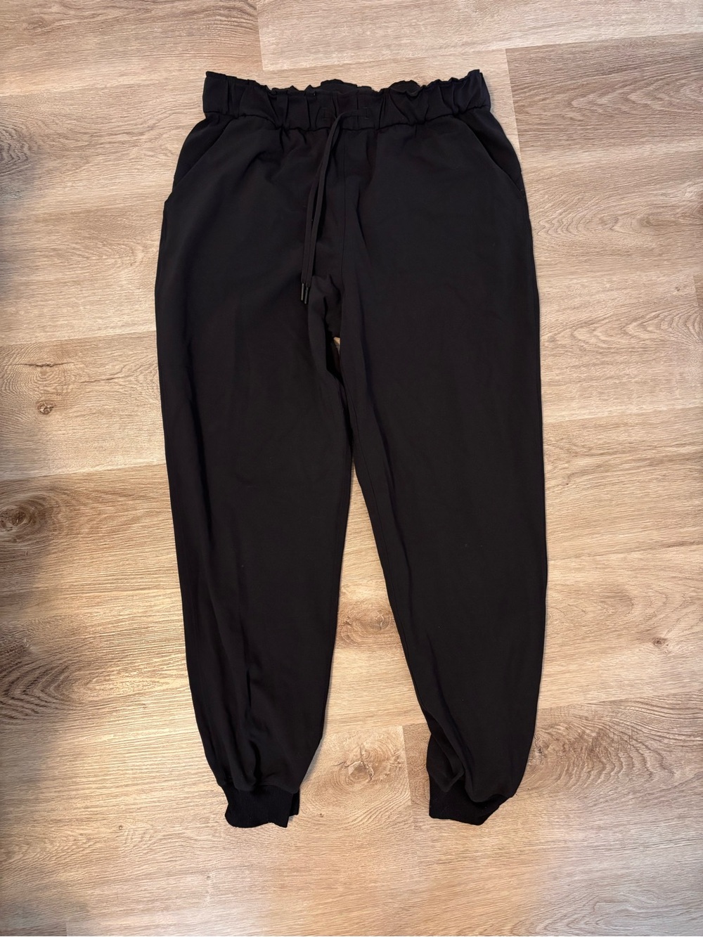 Lululemon high rise joggers